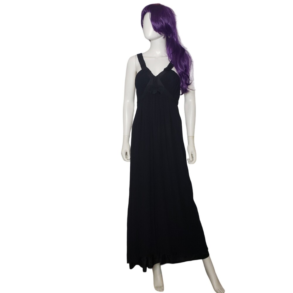 LEON MAX Limited Edition 100% Silk Black Sleeveless Gown Size Large Damaged